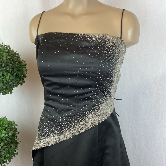 Cache Black & Sliver Maxi Formal Spaghetti Strap Rhinestone Embellished Dress 4 - Picture 3 of 10